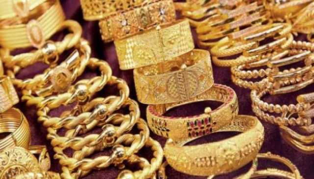 في اليوم الرابع للحرب.. ارتفاع الذهب مع التصعيد بغزة وتراجع الدولار والسندات
