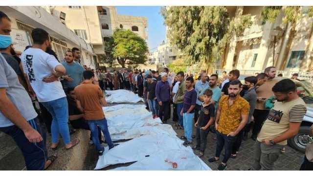 آلاف المصابين في الطرقات.. صحة غزة تعلن امتلاء المستشفيات بالشهداء والجرحى