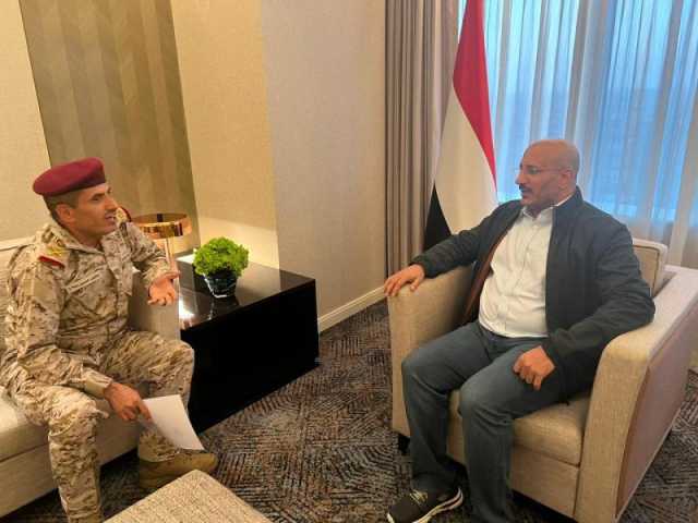 توجيه رئاسي يمني بتوحيد المسرح القتالي ومنع المليشيا من اختراق خطوط التماس