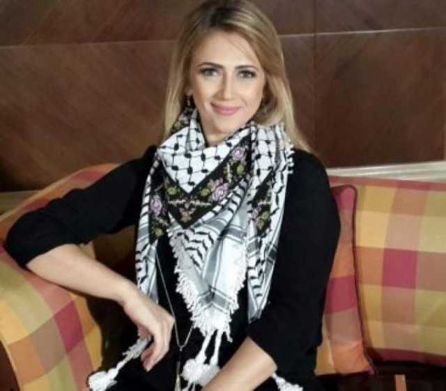 الثقافة الفلسطينية تستنكر اعتقال الفنانة ”دلال أبو آمنة” من قوات الاحتلال الإسرائيلي
