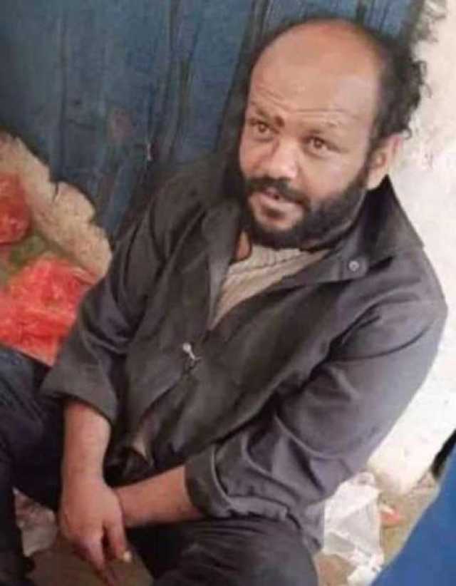 مسلح يقتل مواطنًا بالرصاص وسط سوق القات ويغادر دون أن يعارضه أحد