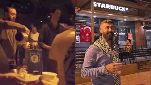 أتراك يوزعون القهوة مجانا أمام ستاربكس.. دعمًا لمقاطعة الشركات المؤيدة لإسرائيل