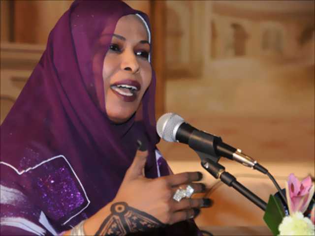 السمراء روضه الحاج: يا بلادي أيُّ قبحٍ شوَّه الخرطومَ فاغبرَّ مُحيَّاها الموشَّى بالأغاني والأماديحِ وبالأنوارِ