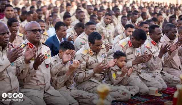 لماذا يسعى حميدتي إلى السيطرة على سلاح المدرعات في السودان؟