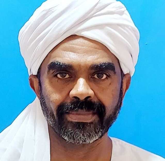 حكاية أسرة مكونة من أب وثلاثة اولاد.. واحد قحاطي واحد كوز وواحد مستقل