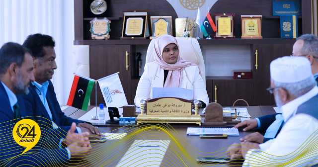 مبروكة تقف على مشاكل الدار العربية للكتاب