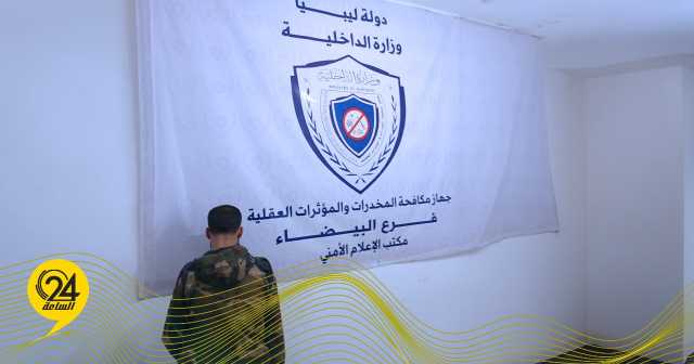 ضبط متهم بالاتجار في الخمر محلي الصنع بشحات