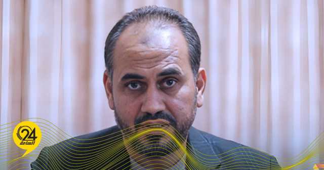 السباعي: أشد النفاق شناعة مايتستر تحت العمائم واللحى