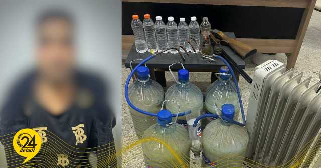 جهاز البحث الجنائي يضبط متهمين في قضية تصنيع وتجارة الخمور والمخدرات في الهواري