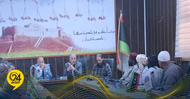 عميد سبها يناقش أوضاع الجاليات المقيمة والقاطنة بالبلدية
