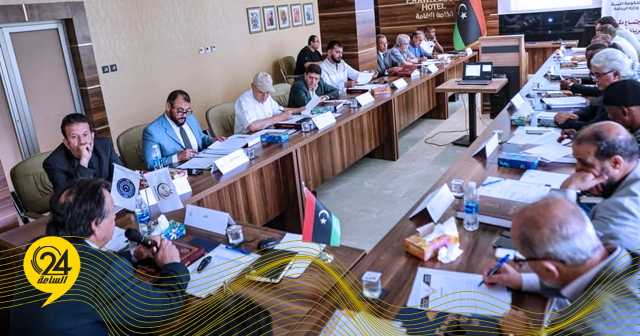 «افتيتة» يترأس الاجتماع الأول لمدراء مكاتب الرياضة
