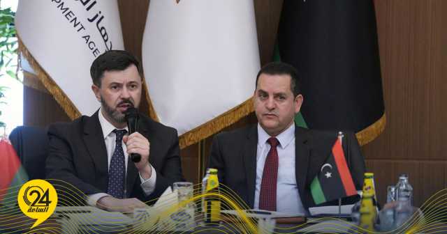 الحويج يبحث مع وفد وزاري من بيلاروسيا تعزيز التعاون في مختلف المجالات