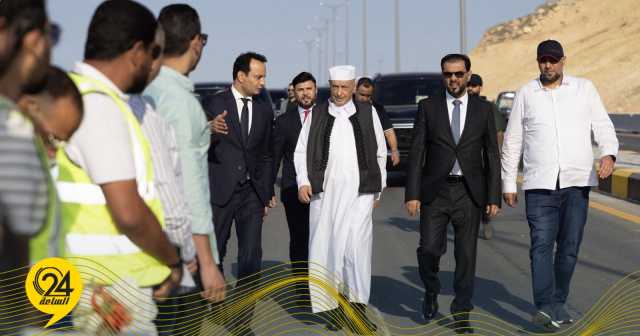المستشار عقيلة صالح وحماد وبالقاسم حفتر يفتتحون طريق عقبة الفتايح بدرنة