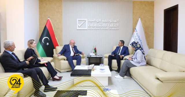 السفير البريطاني: مستعدون لدعم مفوضية الانتخابات في ليبيا    