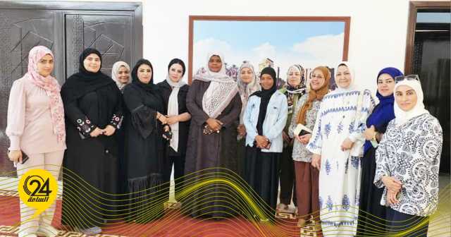 مبروكة تقيم حفل معايدة داخل ديوان وزارتها