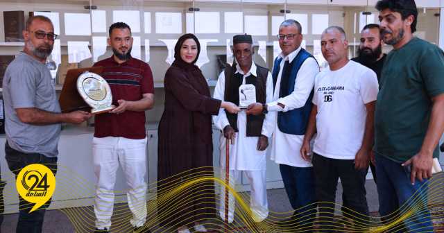 «جمعة» تناقش الأوضاع المعيشية لنازحي ترهونة بالمنطقة الشرقية