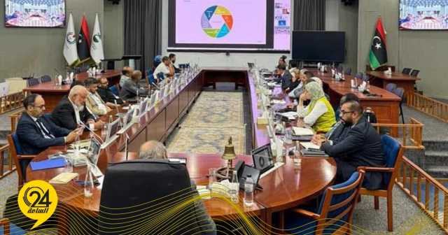 مديرو التدريب في القطاع يناقشون في بنغازي خطط تطوير الكوادر