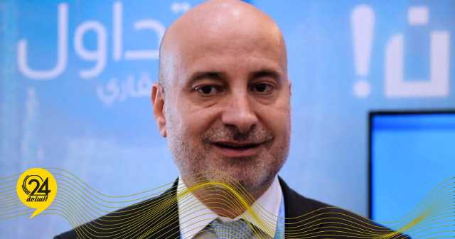 خبير مصرفي يقترح 9 حلول للحفاظ على قيمة الدينار من الانهيار
