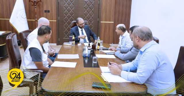 “عبدالجليل” يلتقي رئيس لجنة الدعم النفسي وفريق أطباء بلاحدود-فرنسا
