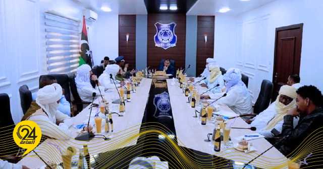 أبوزريبة يبحث مع مجلس شيوخ الطوارق قضايا الأمن في الجنوب
