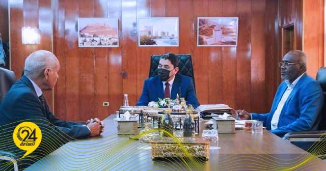 أرحومة يبحث عروض التعاون المهني مع الشركة المالطية للتدريب