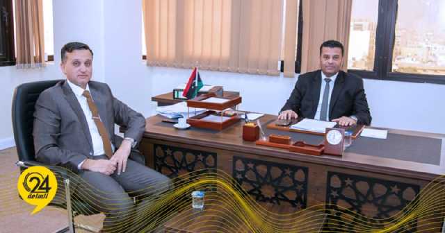 “هدية” يبحث مع “امراجع نجم” سير عمل هيئة الرقابة الإدارية