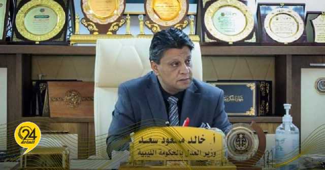 «مسعود» يتابع سير العمل بـ«العدل».. ويؤكد دعم الوزارة لكافة الاحتياجات