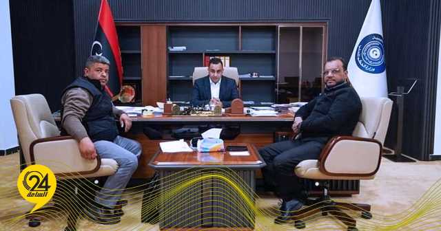 «الزوي» يناقش مع «السويدي» احتياجات البلديات بالمنطقة الجنوبية