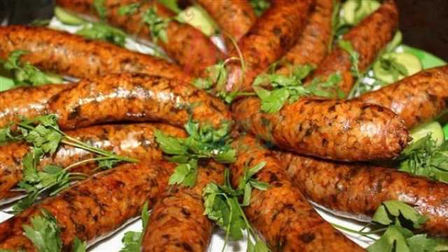 أكلات عيد الأضحى 2025.. طريقة عمل الممبار المحشي في المنزل