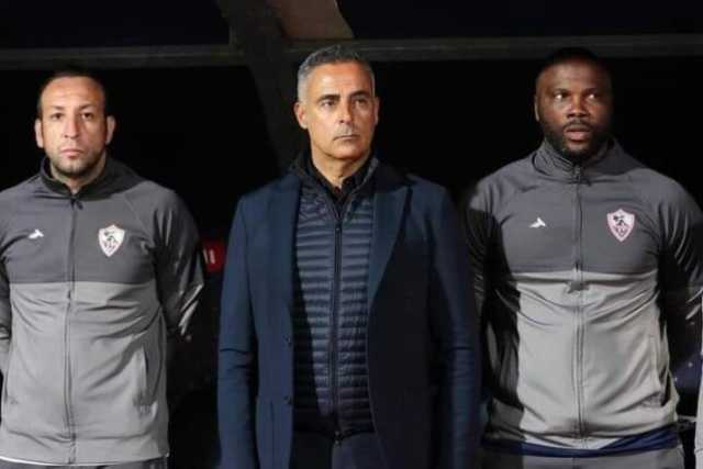 تفاصيل جلسة جوميز مع لاعبي الزمالك قبل مواجهة المصري