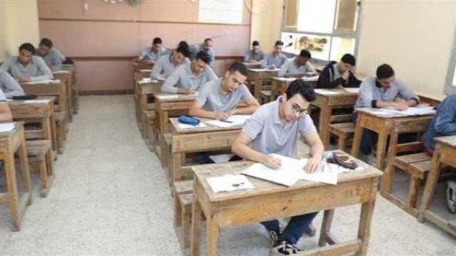 موعد وجدول امتحانات الدبلومات الفنية 2025 جميع التخصصات