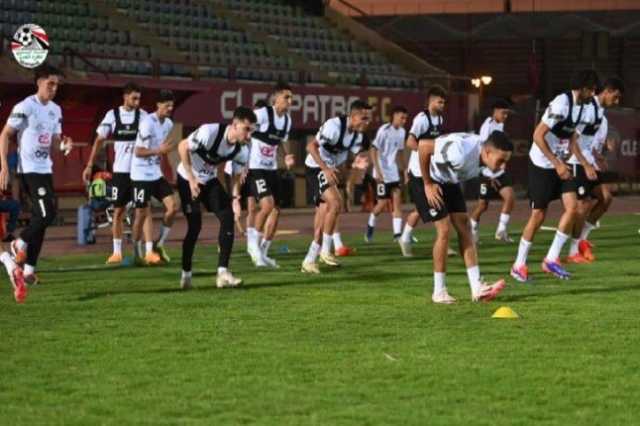 بعثة المنتخب الأولمبي تصل نانت استعدادا لمواجهة المغرب