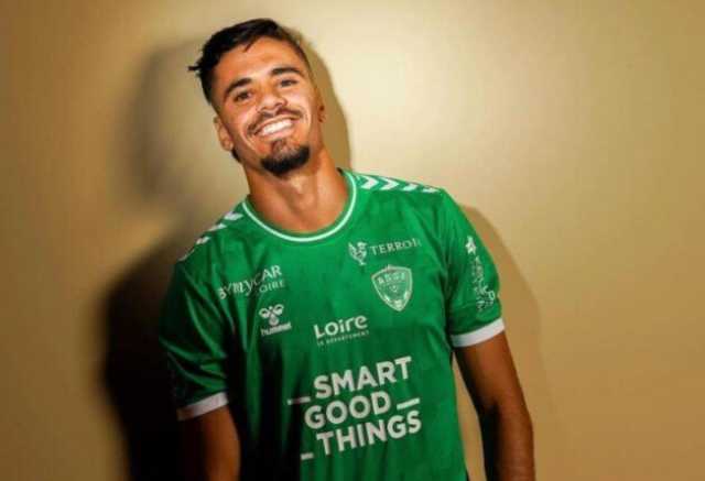 موعد وصول محمود بنتايك إلى القاهرة لتوقيع عقود انضمامه لـ الزمالك