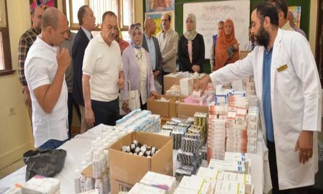 محافظ أسيوط يفتتح القافلة الطبية للكشف والعلاج بالمجان بمدرسة الشهيد أحمد جلال الرسمية