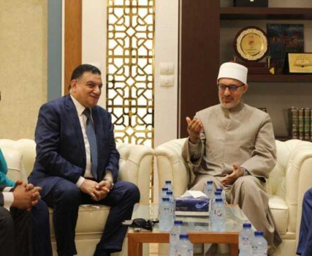 الدكتور نظير عياد: دار الإفتاء ستعمل بكل جِدٍّ للمشاركة في المبادرة الرئاسية لبناء الإنسان