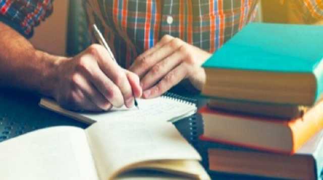 دعاء قبل المذاكرة مستجاب.. يحميك من النسيان