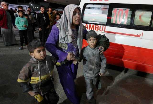 شهداء وجرحى في قصف الاحتلال مدرسة تؤوي نازحين غرب غزة