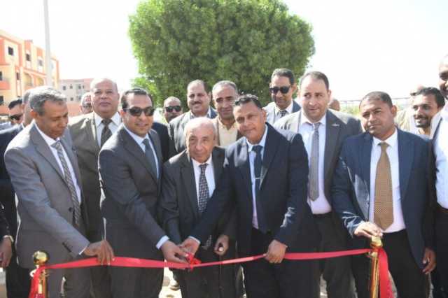 بحضور النقيب العام.. نائب المحافظ يضع حجر أساس نادى المهندسين بقنا الجديدة