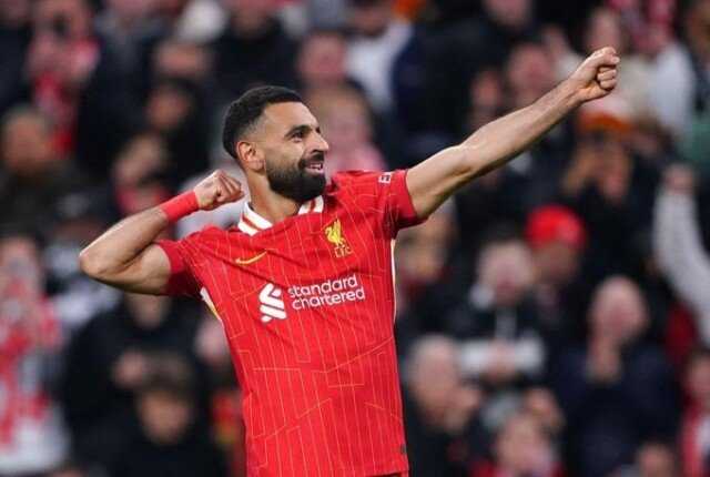 والد محمد صلاح يفجر مفاجأة بشأن الفريق الجديد لنجم ليفربول