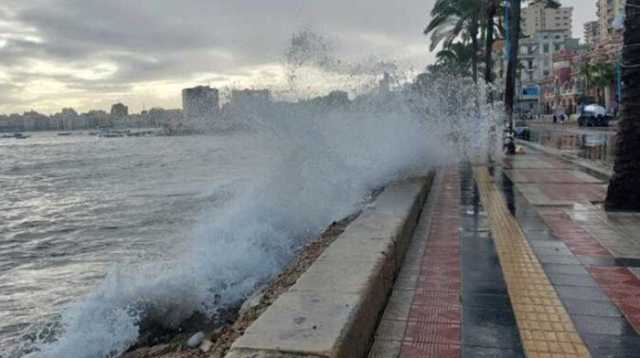 أجواء أوروبية.. كيف تؤثر نوة رأس السنة في الإسكندرية؟