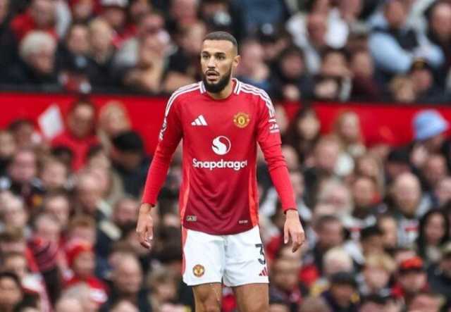 المغربي نصير مزراوي: مانشستر يونايتد سيعود بقوة أكبر