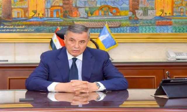 استجابة للمواطنين.. محافظ الإسكندرية يوجّه مديرية النقل بسرعة إنهاء رصف الطرق بالعجمي