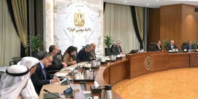 رئيس الوزراء يؤكد حرص مصر على تكثيف التعاون الثنائي مع الدول العربية الشقيقة
