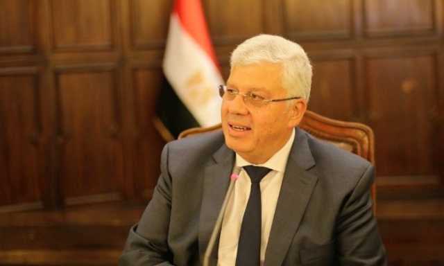 وزير التعليم العالي يعلن صدور عدة قرارات جمهورية بتعيين قيادات جامعية جديدة