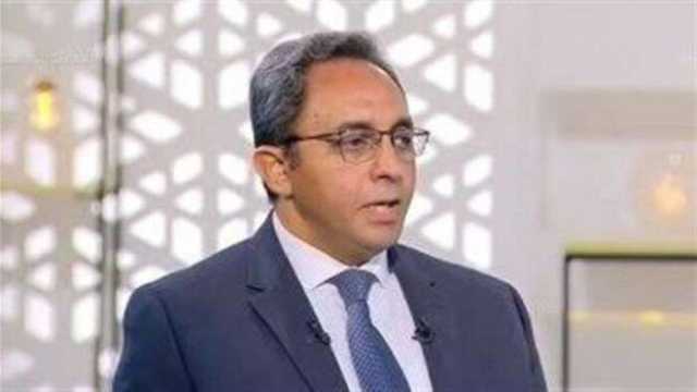 محافظ قنا يعتمد حركة تنقلات جديدة لرؤساء الوحدات المحلية