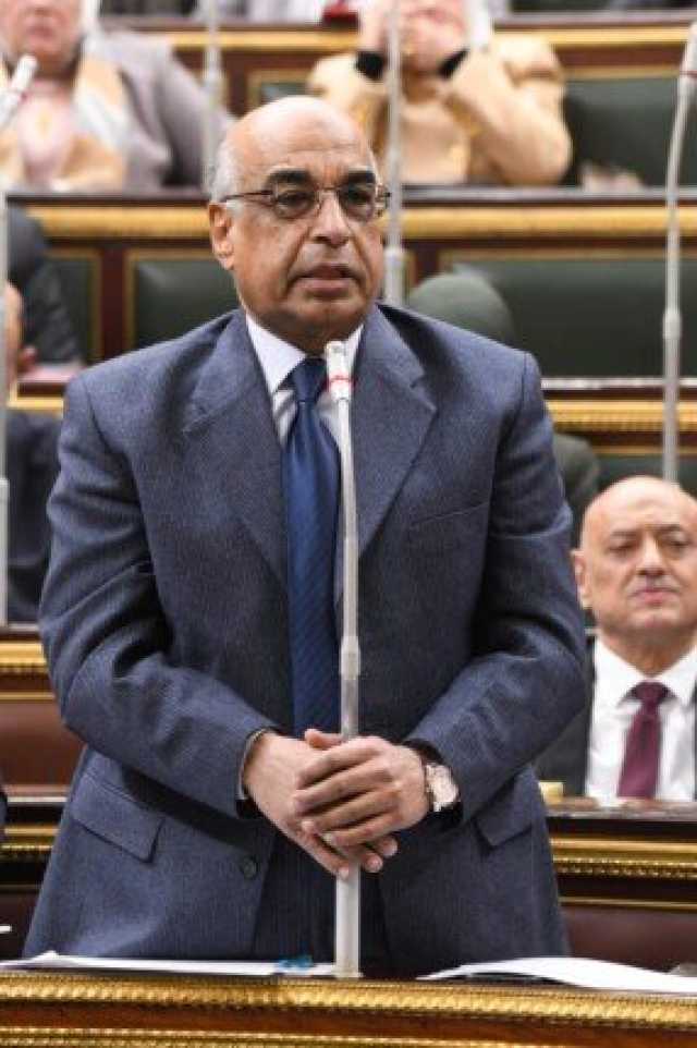 «وزير العدل» يعتمد ترقية 2415 موظفا بالشهر العقاري