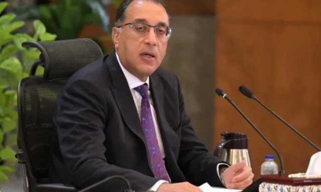 رئيس الوزراء يبحث مع شركة أكوا باور سبل توطين صناعة مكونات محطات تحلية المياه