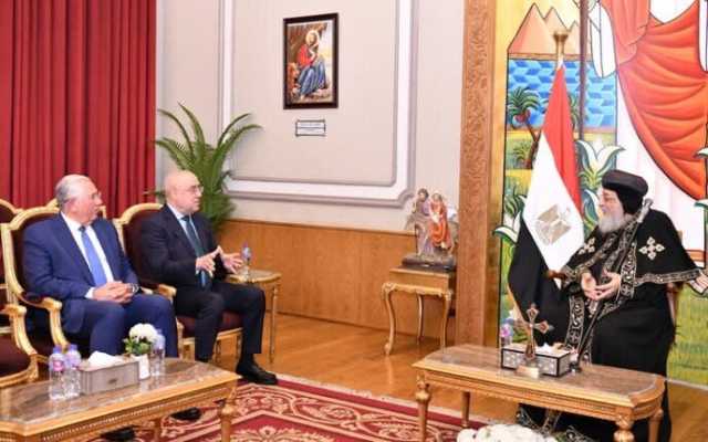 رئيس حزب الجبهة الوطنية والأمين العام يزوران البابا تواضروس الثاني
