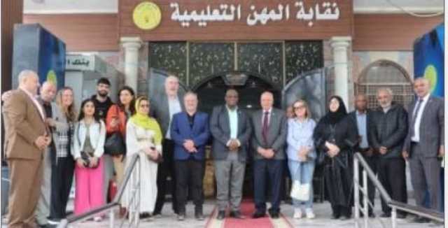 نقيب المعلمين يستقبل وفد منظمة «الدولية للتربية» بمقر النقابة العامة