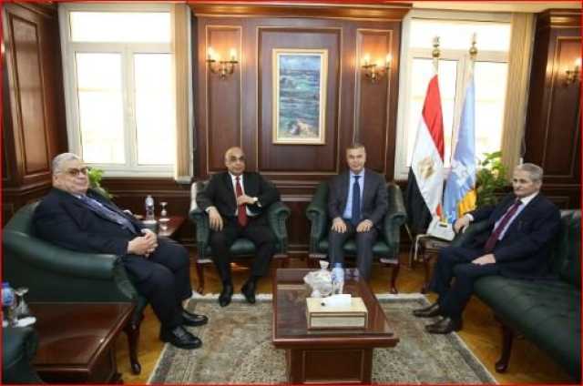 وزير العدل يفتتح مكتب توثيق الشهر العقاري بمجمع محاكم مجلس الدولة بالإسكندرية